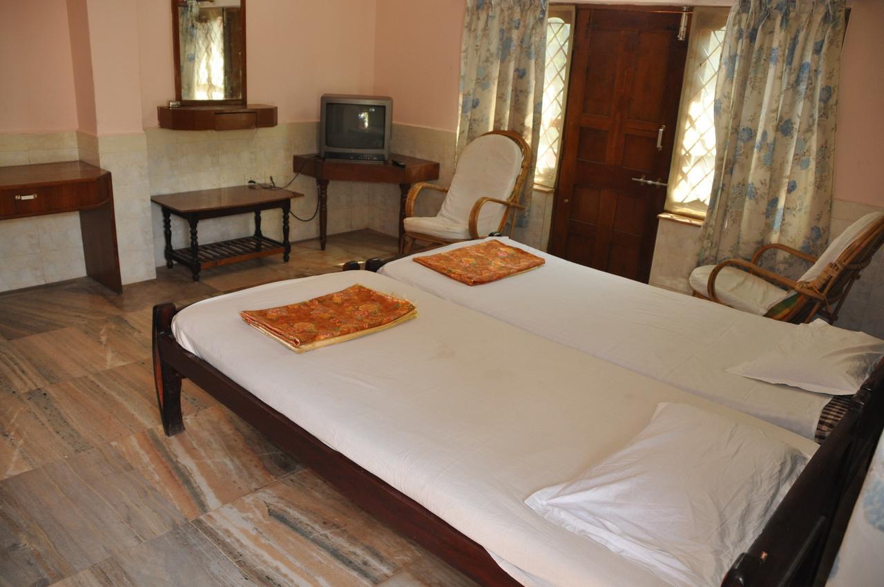 Hotel Gokarna International エクステリア 写真